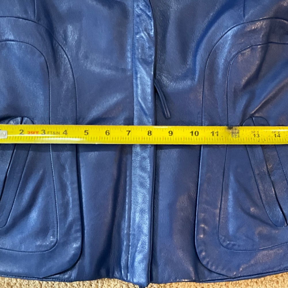 SHARON ROTH LEATHER JACKET. Hand tailored - Picture 4 of 10